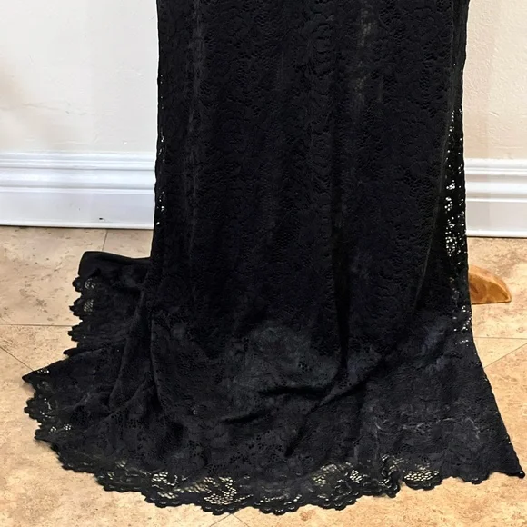 🎁👄 NWT Nordstrom’s Sexy Lace Dress in Black👄🎁 - Picture 7 of 11